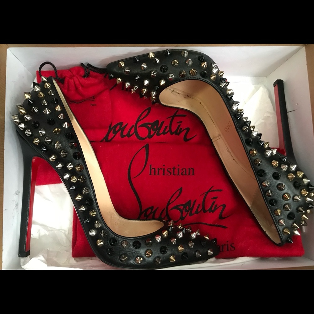 Christian Louboutin Pigalle Spikes - Picture 3 of 6